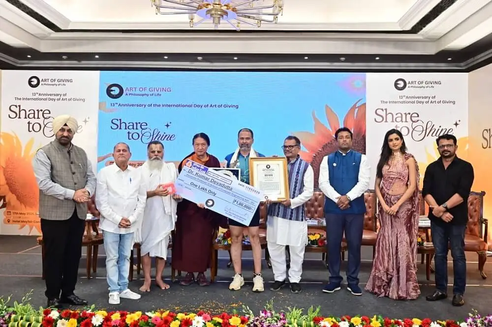 13th International Art of Giving Day Celebrated in 190 Countries