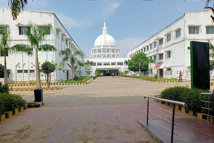 Aarupadai Veedu Institute of Technology, Chennai