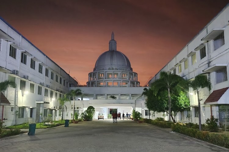 Aarupadai Veedu Institute of Technology, Chennai