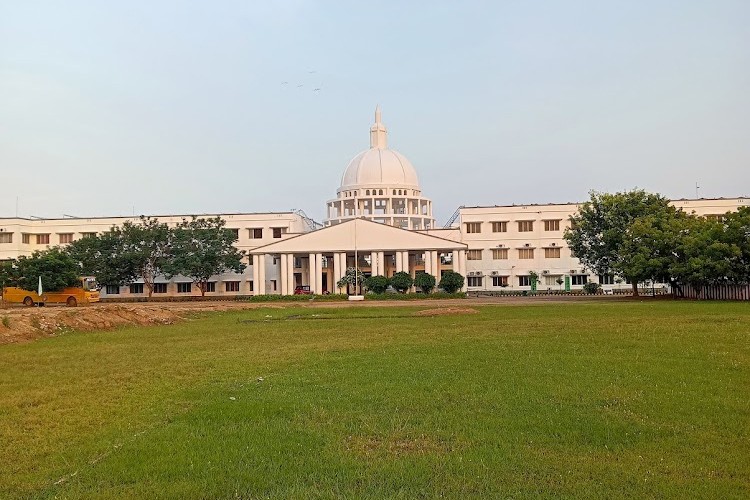 Aarupadai Veedu Institute of Technology, Chennai