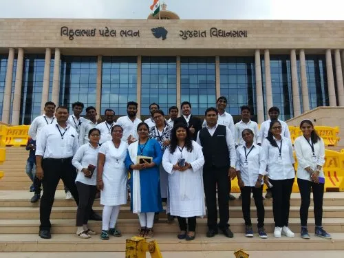 A.B. Parikh Law College, Kadi