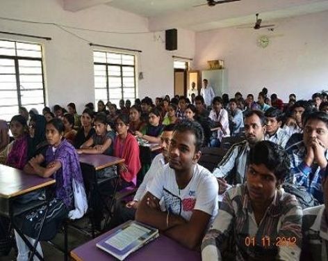 Abasaheb Parvekar Mahavidyalaya, Yavatmal