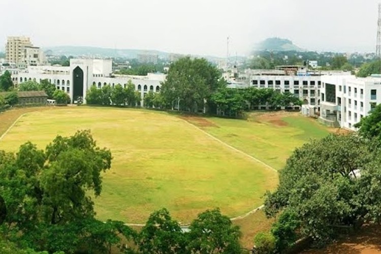 Abeda Inamdar Senior College, Pune