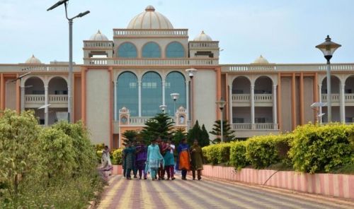 Acharya Nagarjuna University, Centre for Distance Education, Guntur