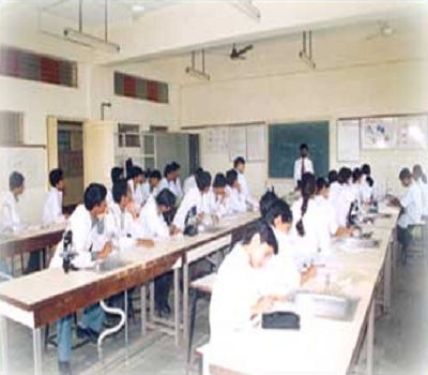 A.C.P.M. Dental College, Dhule
