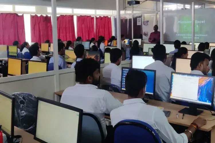 Acropolis Faculty of Management and Research, Indore