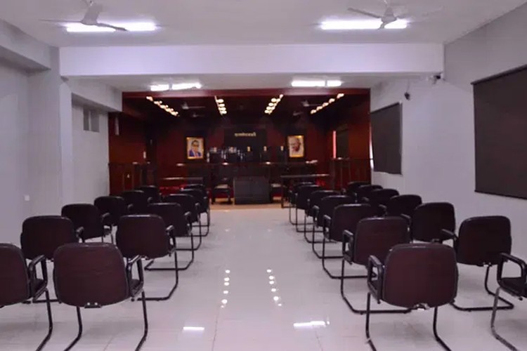 Acropolis Institute of Law, Indore