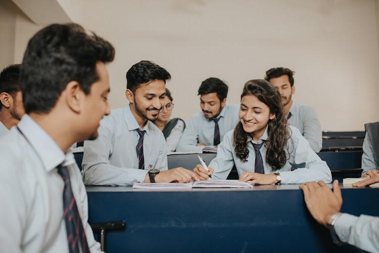 Acropolis Institute of Management Studies and Research, Indore