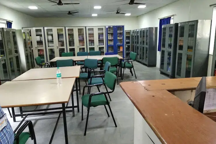 Acropolis Institute of Management Studies and Research, Indore