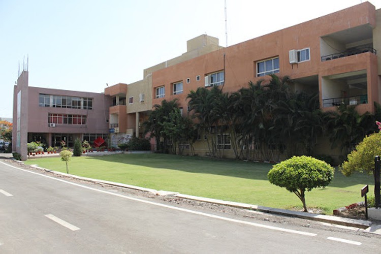 Acropolis Institute of Technology and Research, Indore