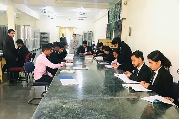 Adhunik Institute of Productivity Management & Research, Ghaziabad