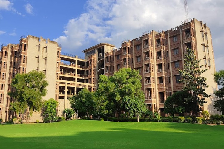 Ajay Kumar Garg Engineering College, Ghaziabad