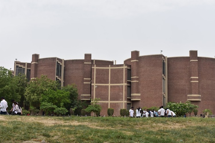 Ajay Kumar Garg Engineering College, Ghaziabad