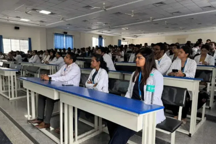 Akash Institute of Medical Sciences & Research Centre, Bangalore
