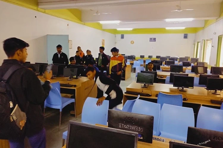 AKS University, Satna