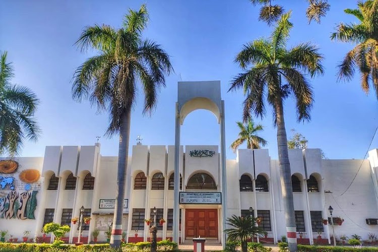 Aligarh Muslim University, Aligarh