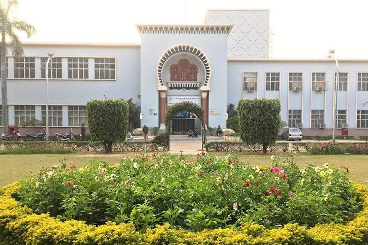 Aligarh Muslim University, Aligarh