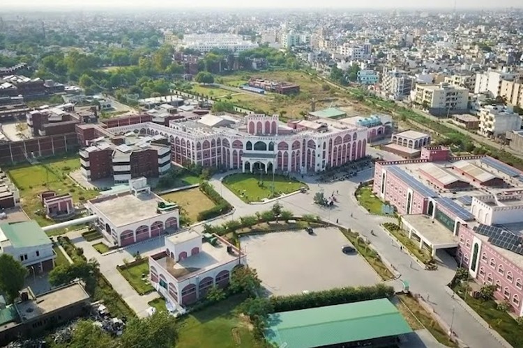 Aligarh Muslim University, Aligarh