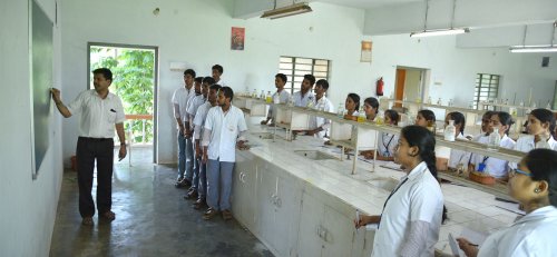 Alluri Bapineedu and Pendyala Ranga Rao Degree and PG College, Kovvur