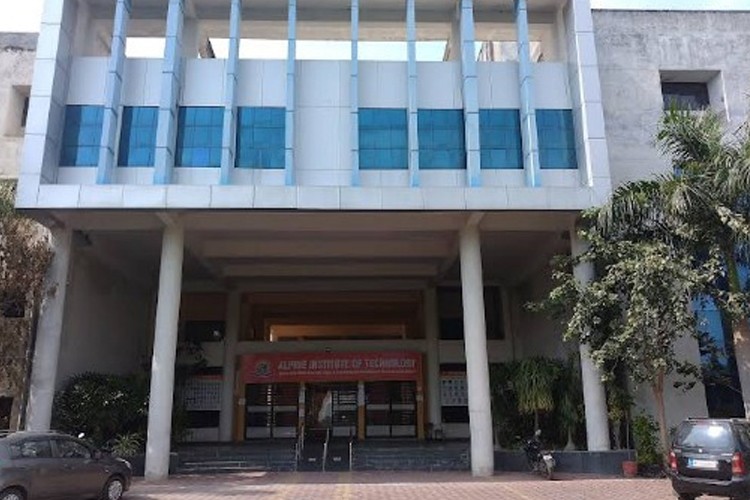 Alpine Institute of Technology, Ujjain