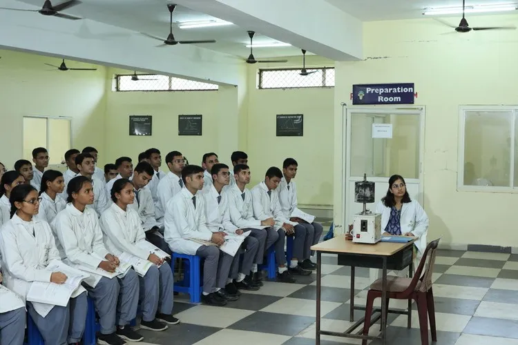 Amaltas University, Dewas