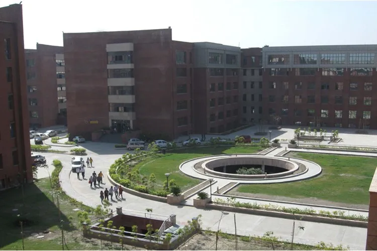 Amity Global Business School, Noida