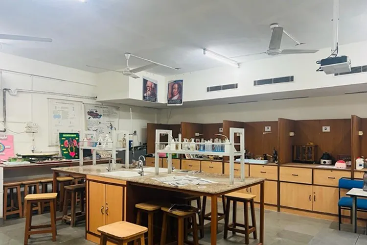 Amity Institute of Behavioural and Applied Science, Noida