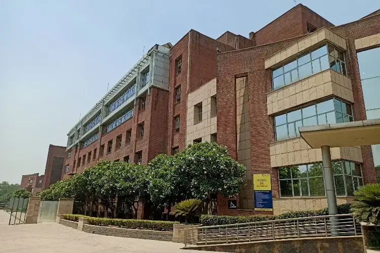 Amity Institute of Nano Technology, Noida