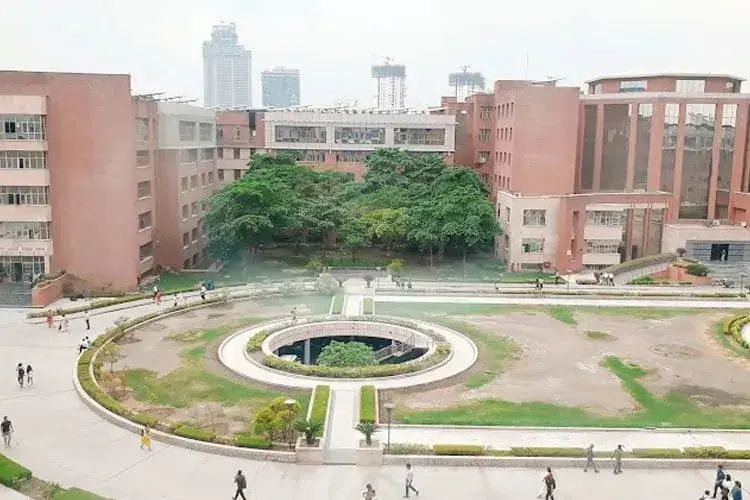 Amity School of Foreign Languages, Noida