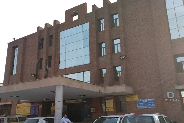 Amity School of Foreign Languages, Noida