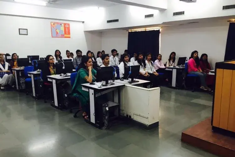 Amity School of Foreign Languages, Noida