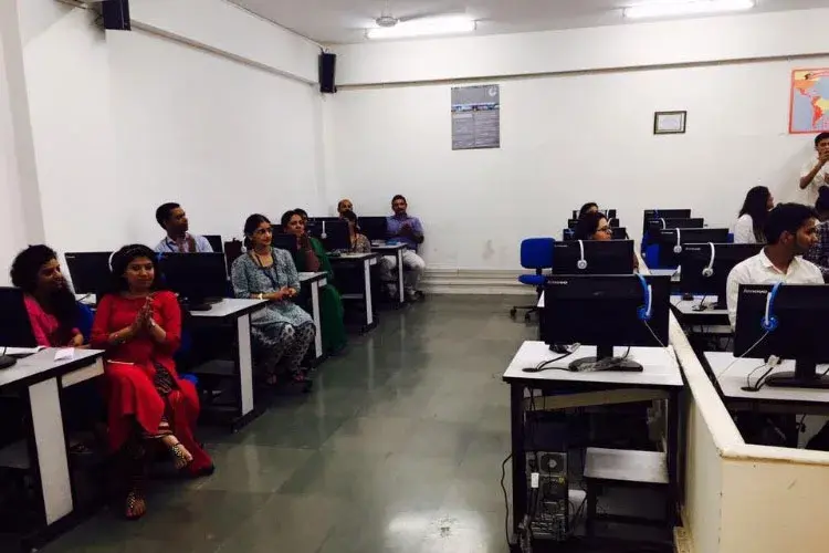 Amity School of Foreign Languages, Noida