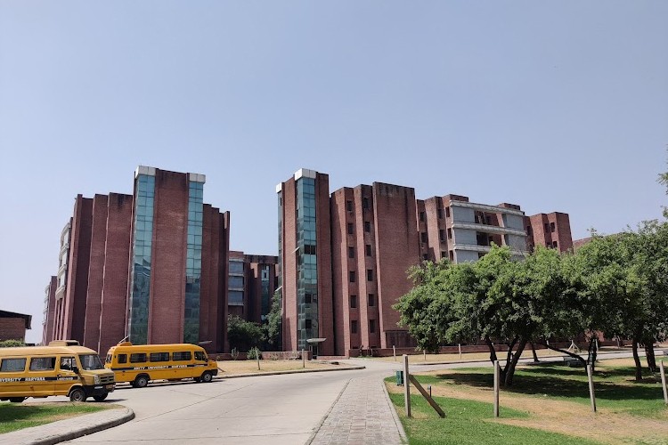 Amity University, Gurgaon