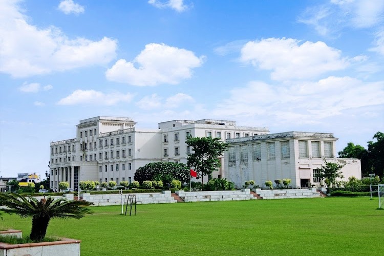 Amity University, Lucknow