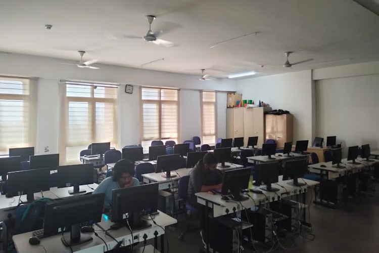 Amity University, Mumbai