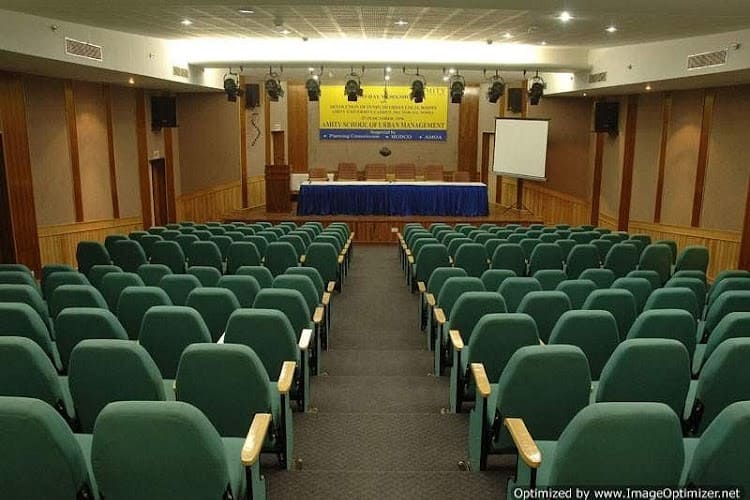 Amity University Noida Campus: Photos, Virtual Tour