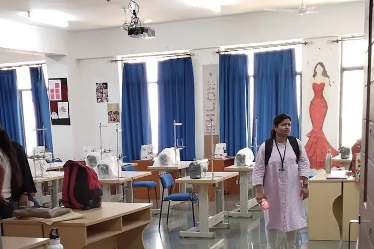 Amity University, Raipur