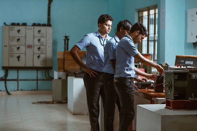Rajadhani Institute of Science and Technology, Palakkad