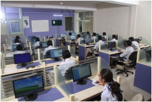 Amrapali Institute of Management and Computer Application, Nainital