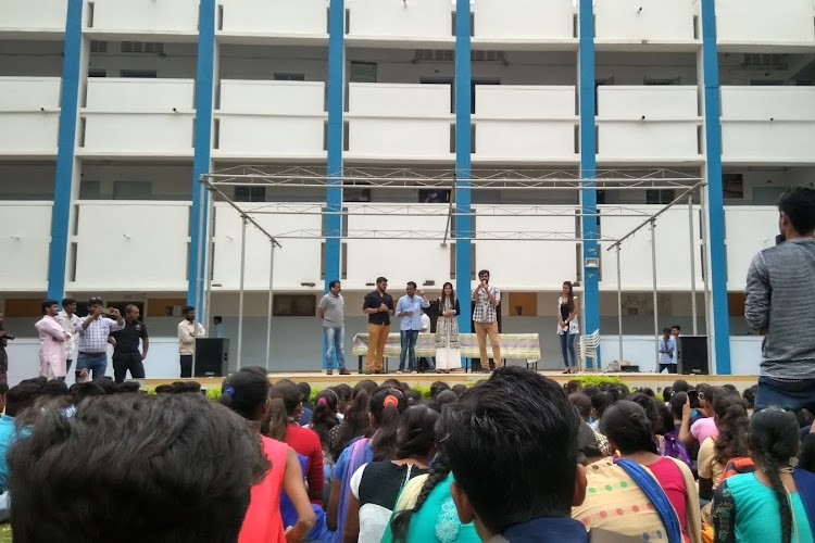 Anand Arts College, Anand