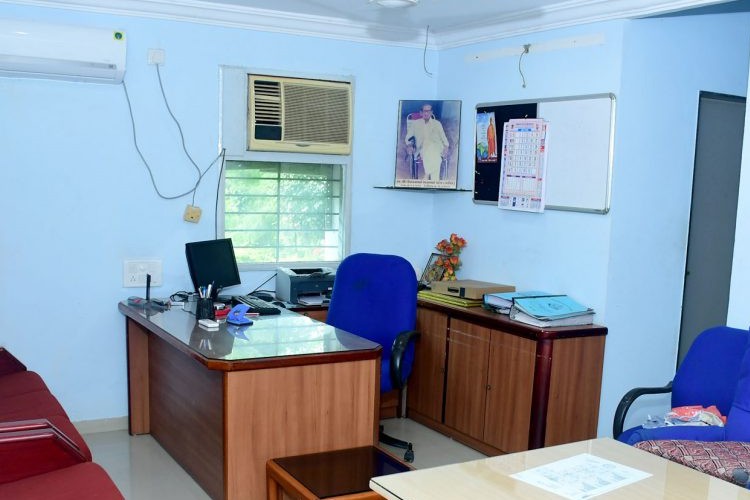 Anand Arts College, Anand
