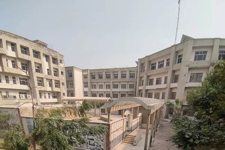 Anand Engineering College, Agra