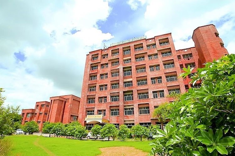 Anand Engineering College, Agra