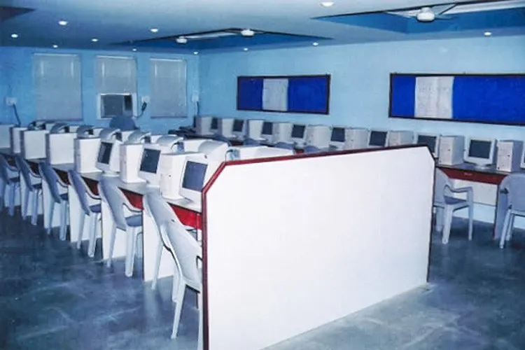 Anand Institute of Management, Anand