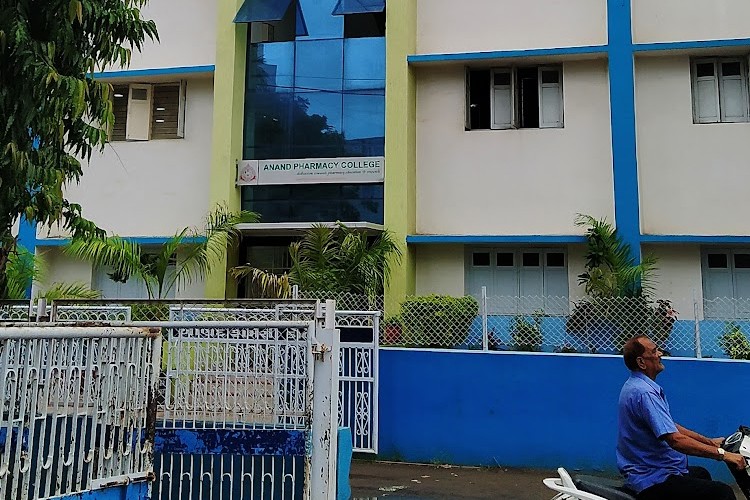 Anand Pharmacy College, Anand
