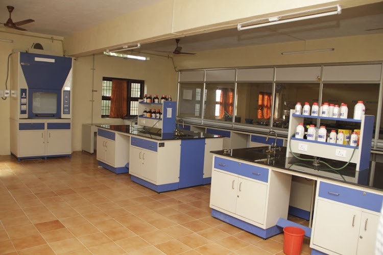 Annai Veilankanni's Pharmacy College, Chennai