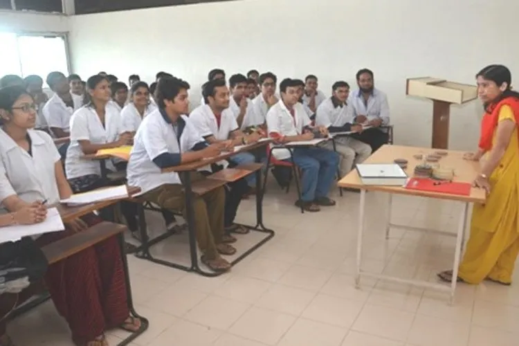 Annasaheb Chudaman Patil Memorial Medical College, Dhule