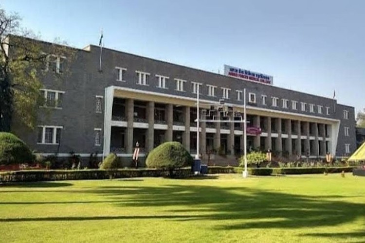 Armed Forces Medical College, Pune