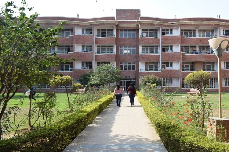Army College of Medical Science, New Delhi