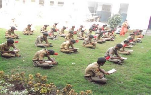 Arts Commerce and Science College, Surat